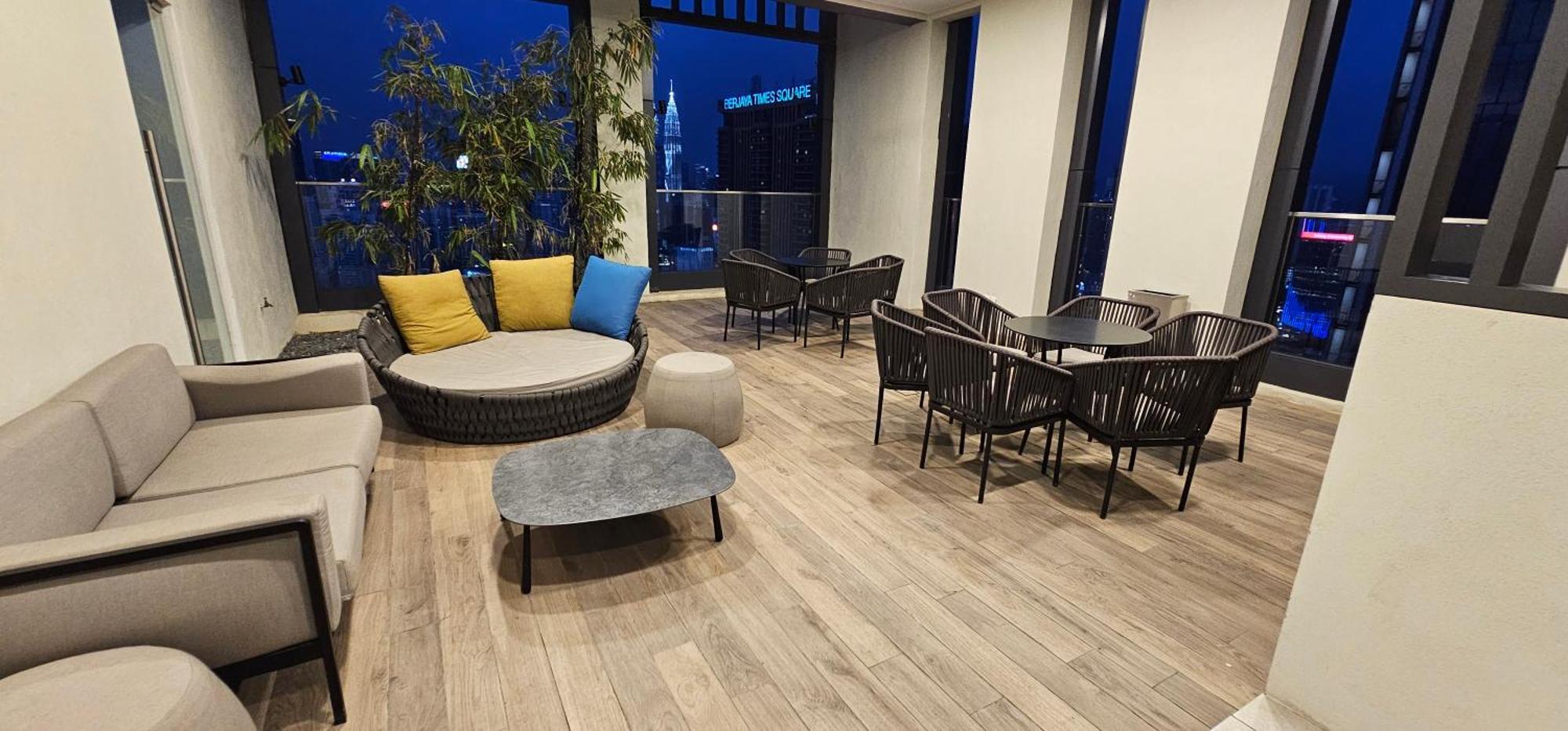 Lucentia Suites At 쿠알라룸푸르 외부 사진